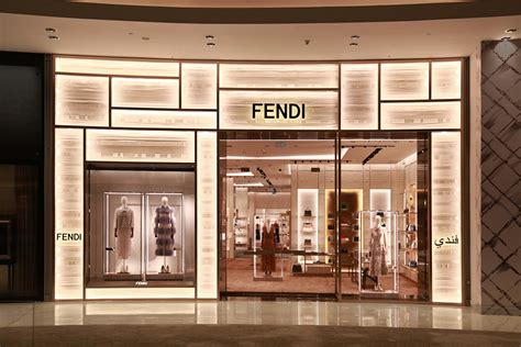 Boutique FENDI .